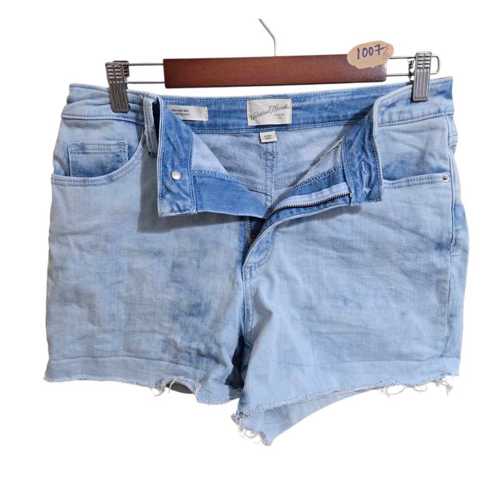 Universal Thread VTG Stretch Midi Denim Shorts SZ 8 Acid Wash Fitted Hip & Leg